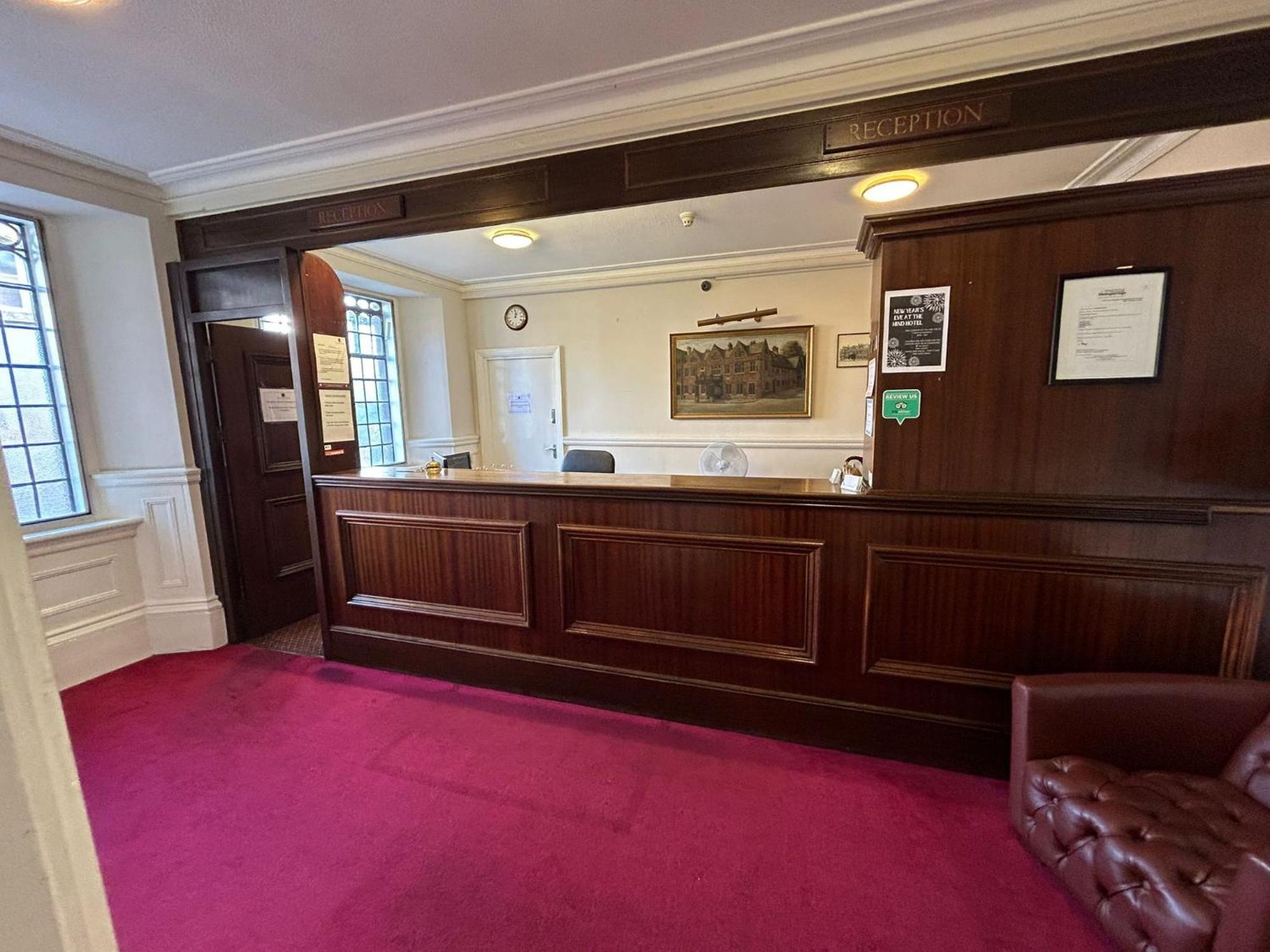 The Hind Hotel Wellingborough Exterior photo